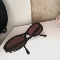 عینک آفتابی گربه ای