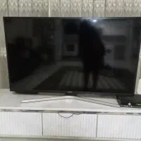 ال ای دی ۴۳سامسونگ در حد نو با کارتن