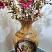 گلدان و گل مصنوعی برای دکور