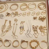 انواع ست و نیم ست دستبند گوشواره و مدال اقصادی|جواهرات|شیراز, شاهچراغ|دیوار