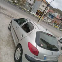 پژو ۲۰۶ مدل ۸۳