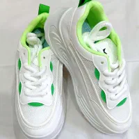 کفش کتونی  اسپرت.    تعریف دوباره شیک پوشی