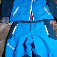 راکت تنیس و لباس و کفش اسکی سایز ۸ و ۹ سال|ورزشهای زمستانی|نیاسر, |دیوار