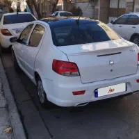 رانا پلاس سقف شیشه ای ۷ دنده