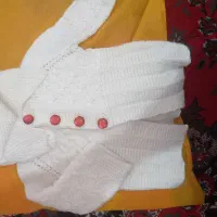 فروش لباس های دخترانه ی نو