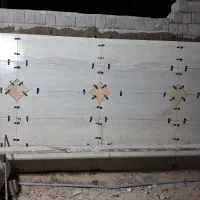 کاشی کاری و گچ کاری و انجام لکه گیری ها