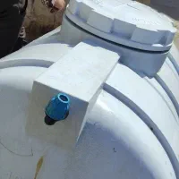 تانک آب رادمان ۱۰۰۰تایی در حد نو|مصالح و تجهیزات ساختمان|مبارکه, |دیوار