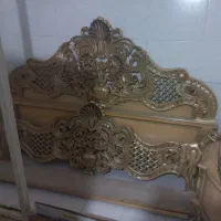 تخت خواب و پاتختی دوتا و میز اینه منبت کاری|تخت و سرویس خواب|قم, آذر (نکویی)|دیوار