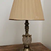 آباژور رومیزی