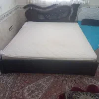 تخت خواب و کمد لباس بچه