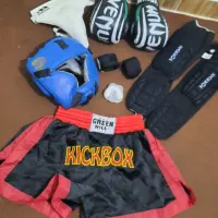 دستکش بوکس لوازم کیک بوکسینگ