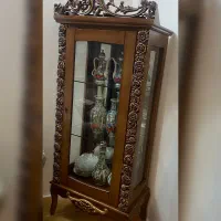 بوفه در حد نو با قد تقریبا ۱۶۵