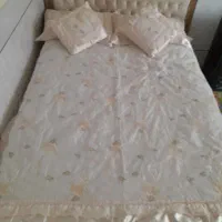 رو تختی دو نفره پنج تکه ساتن گلدوزی شده