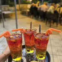 نیرو کار برای کافه رستوران ژیان