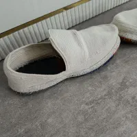 گیوه (کلاش) کردی سایز ۴۱،۴۲|کیف، کفش، کمربند|هشتگرد, هشتگرد قدیم|دیوار