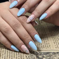 تخفیف کاشت ناخن