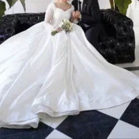 لباس عروس سوپر کلوش|لباس|خرمآباد, |دیوار