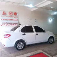 ساینا 1400 عروسک