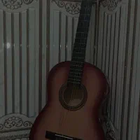گیتار در حد نو