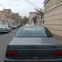 پژو ۴۰۵ در شهریار