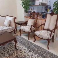 مبل اتریشی در حد نو|مبلمان خانگی و میز عسلی|اصفهان, باغ دریاچه|دیوار