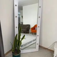 آینه قدی