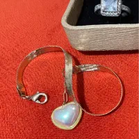 انگشتر ۶۰۰ دستبند ۶۰۰