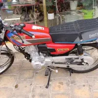 موتور  زمرد کویر  صفر کیلومتر ۱۲۵ تخفیف پای معامله