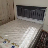 تخت دو نفر طوسی سفید