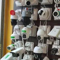 (نصب حرفه‌ای دوربین مداربسته/دزدگیر، برق خورشیدی