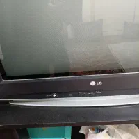 میز و تلوزیون