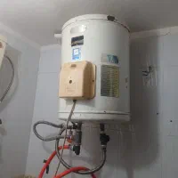 آبگرمکن رفاه وتوالت فرنگی