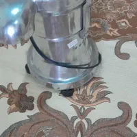 ‌دستگاه ابمیوه گیری ای تک در حد نو مقطوع|آبمیوه‌گیر و آب‌مرکبات‌گیر|تهران, جمهوری|دیوار