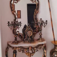 آینه کنسول بسیار تمیز و شیک|بوفه، ویترین، کنسول|فولادشهر, مسکن مهر فولادشهر|دیوار