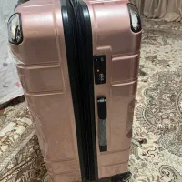 چمدان نو استفاده نشده