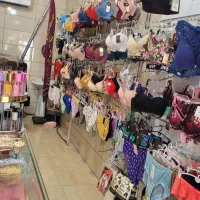 فروش لباس زیر و لوازم مغازه با قیمت مناسب و توافقی|فروشگاه و مغازه|قزوین, |دیوار
