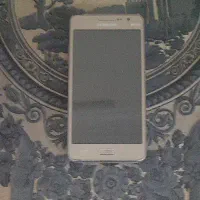 گوشی سامسونگ