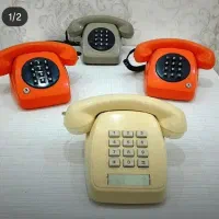 مجموعه تلفن ها وتلویزیون های نوستالژی