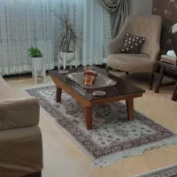 فروش فوری مبل راحتی ۵ نفره سالم پارچه ترک|مبلمان خانگی و میز عسلی|تهران, شهرک گلها (تهرانسر)|دیوار