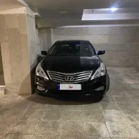 ازرا گرنجور بدون رنگ۲۰۱۲