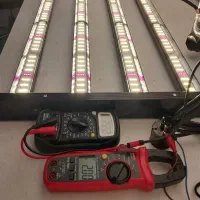 لامپ رشد گیاه ( فول اسپکتروم)|لامپ و چراغ|قم, میدان نو|دیوار