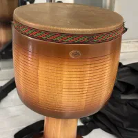 تنبک|سازهای سنتی|تهران, خواجه نصیر طوسی|دیوار