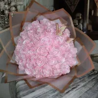 گل جاودان|گل و گیاه طبیعی|قم, امامزاده ابراهیم|دیوار