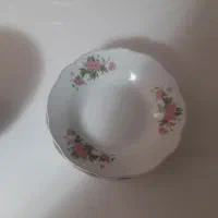 یکسری وسایل اشپزخانه|ظروف سرو و پذیرایی|سنندج, |دیوار