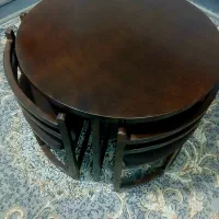 میز و صندلی ناهار خوری در حدنو تمیز وسالم