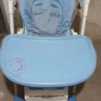 صندلی غذاخوری کودک (بسیار تمیز و کاربردی)
