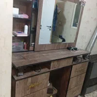 میز آرایش