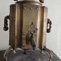 سماور 3پایه|کلکسیون اشیاء عتیقه|قم, منبع آب|دیوار