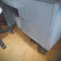 میز بنگاهی