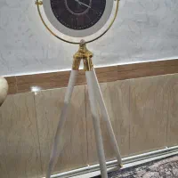 ساعت ایستاده